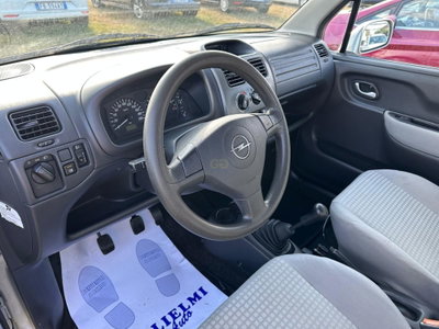 Opel Agila 1.0 12V Club (9)