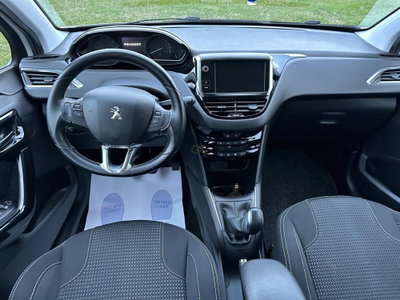 Peugeot 208 82 5p. GPL Allure (18)