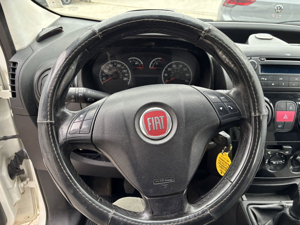 Fiat Qubo 1.3 MJT 75 CV Trekking (14)