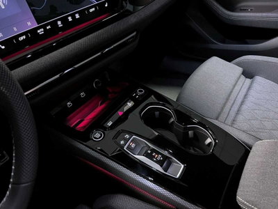 Audi A5 Avant 2.0 tdi mhev+ S line edition 204cv s-tronic (15)