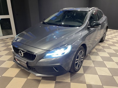Volvo V40 Cross Country D2 Geartronic Style Plus (2)