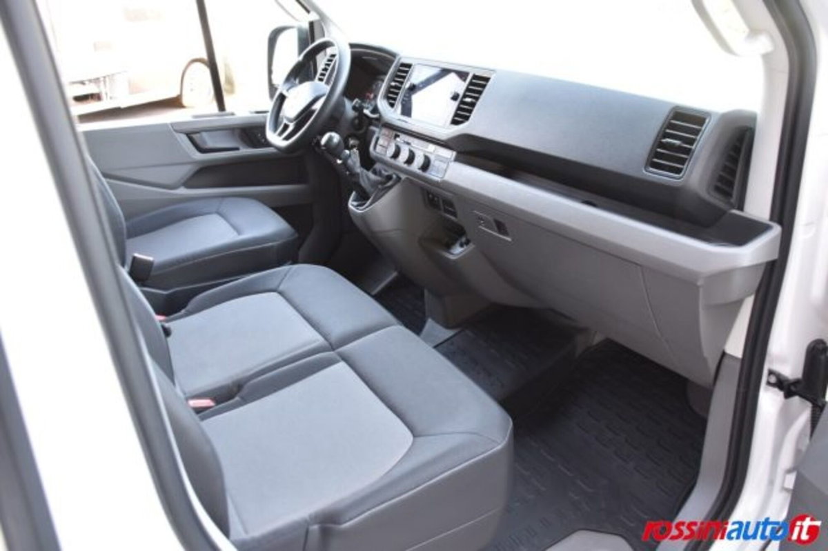 Volkswagen Veicoli Commerciali Crafter Furgone 35 2.0 tdi 140cv L3H3 Logistic auto (10)