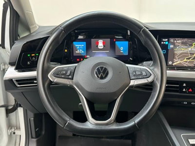 Volkswagen Golf Variant 1.0 eTSI EVO DSG Life (10)