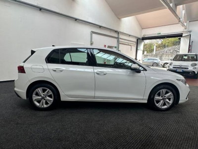 Volkswagen Golf Variant 1.0 eTSI EVO DSG Life (4)