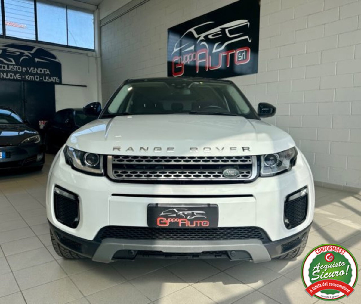 Land Rover Range Rover Evoque 2.0 TD4 150 CV 5p. SE (2)
