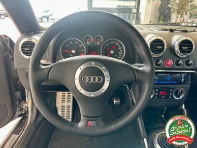 Audi TT Coupé 1.8 T 20V 225 CV cat quattro (16)