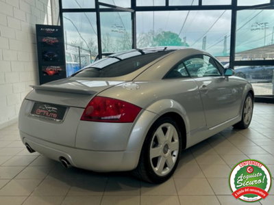 Audi TT Coupé 1.8 T 20V 225 CV cat quattro (4)