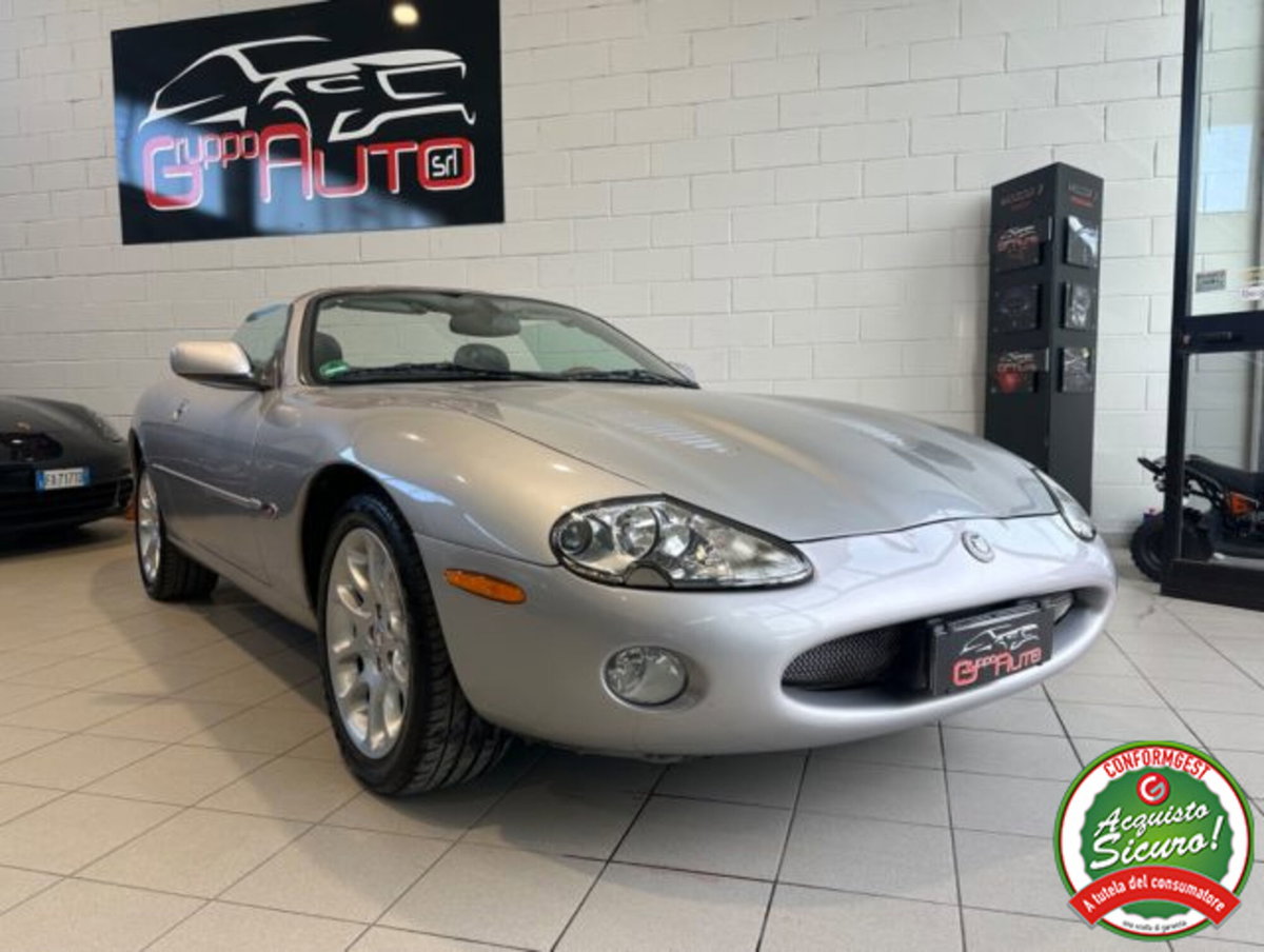 Jaguar XKR 4.0 Convertibile (3)