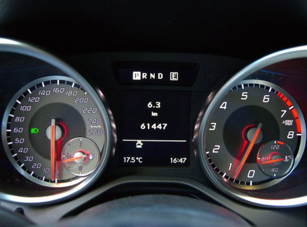 Mercedes-Benz SLK 250 BlueEFFICIENCY Sport (8)