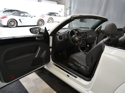 Volkswagen Maggiolino Cabrio 1.2 TSI Design (2)