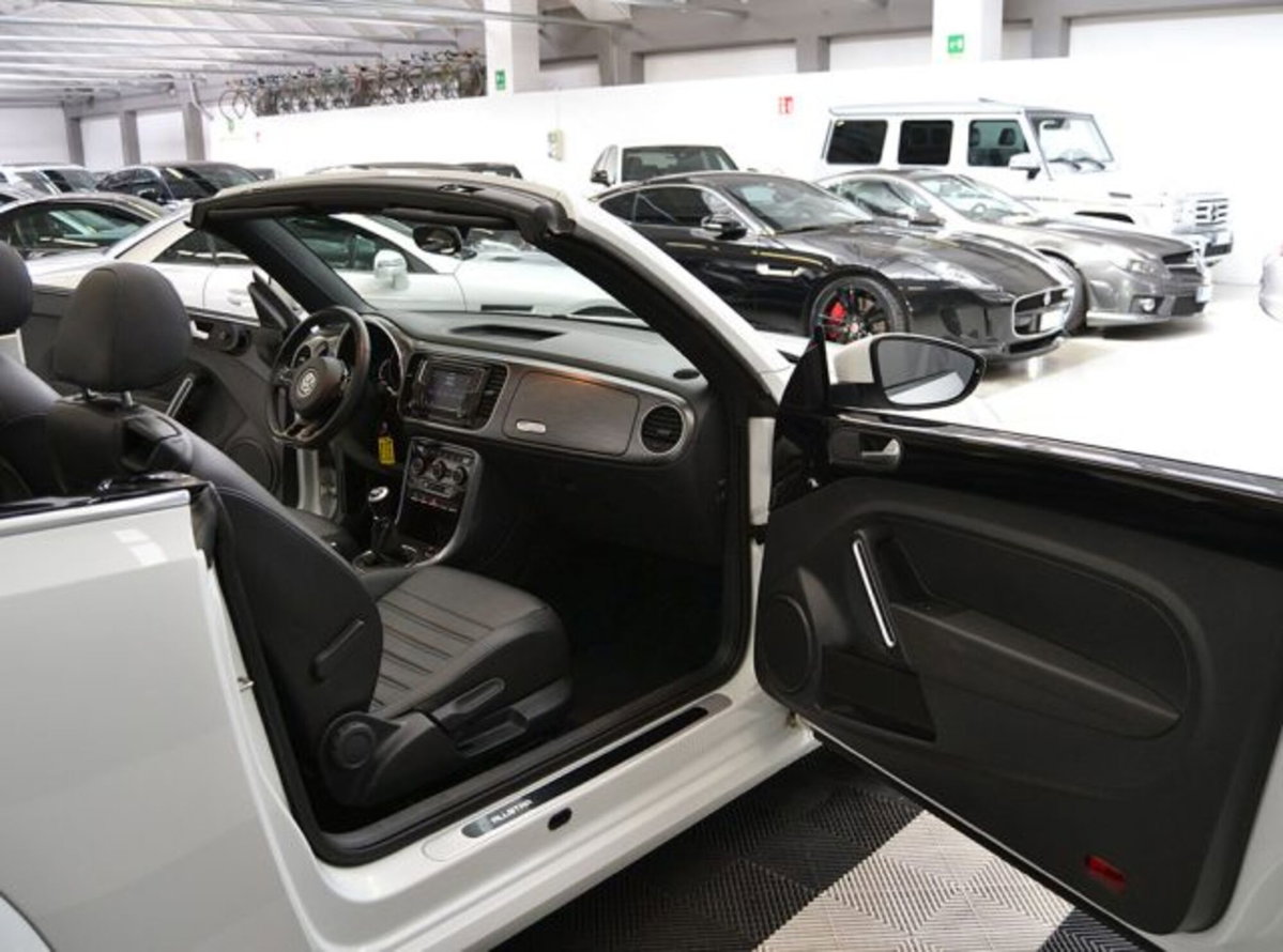 Volkswagen Maggiolino Cabrio 1.2 TSI Design (3)