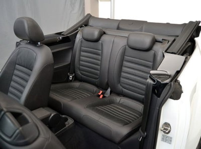 Volkswagen Maggiolino Cabrio 1.2 TSI Design (4)