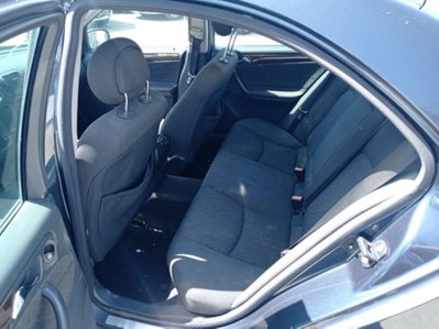 Mercedes-Benz Classe C 220 CDI Avantg. (6)