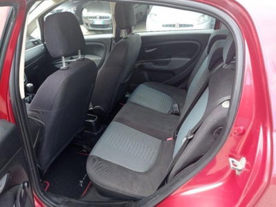 Fiat Grande Punto 1.3 MJT 75 CV 5 porte Dynamic (6)