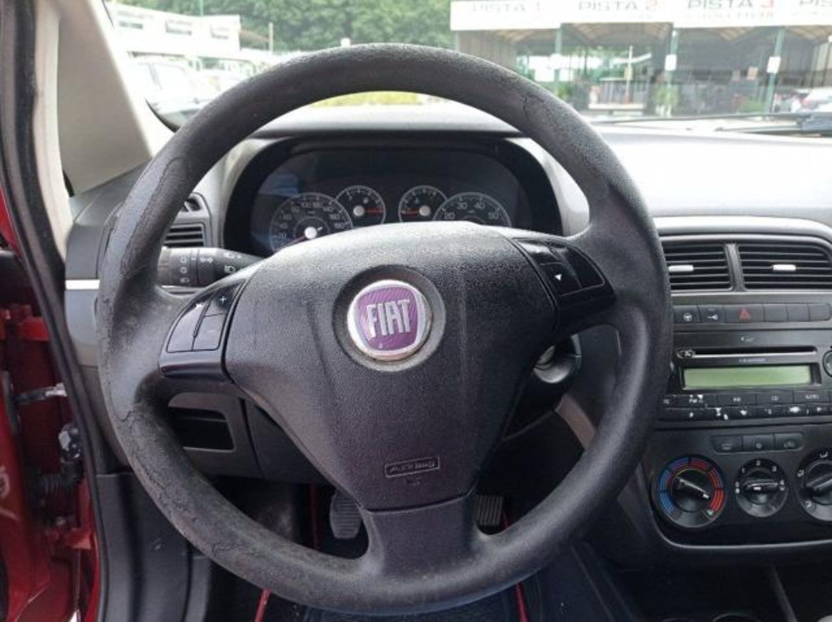 Fiat Grande Punto 1.3 MJT 75 CV 5 porte Dynamic (7)