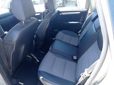 Mercedes-Benz Classe A 200 CDI Avantgarde (6)