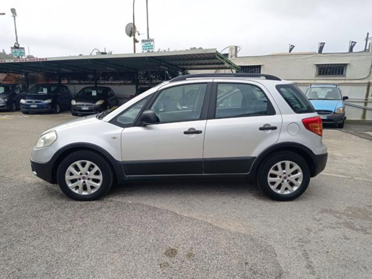 Fiat Sedici 1.6 16V 4x2 Emotion (2)