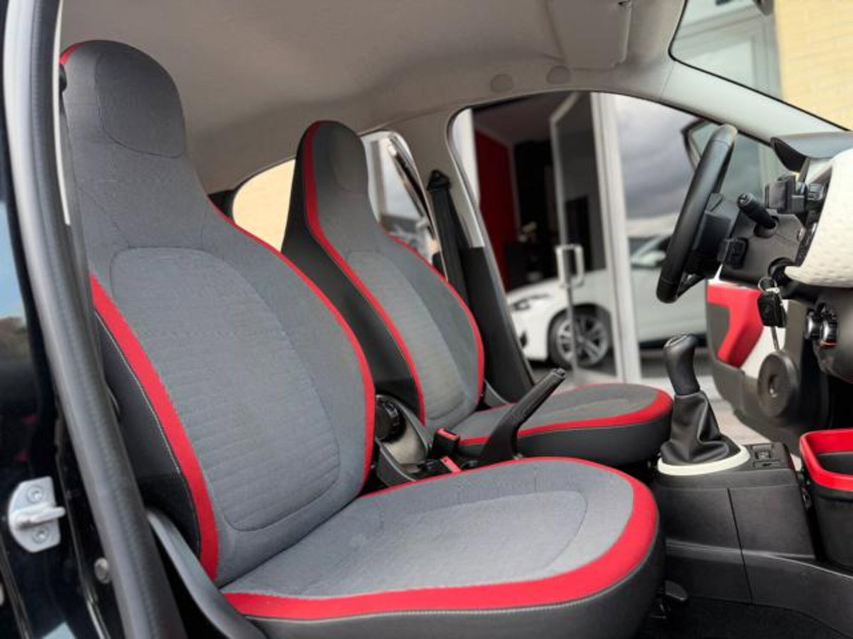 Renault Twingo SCe Zen (10)