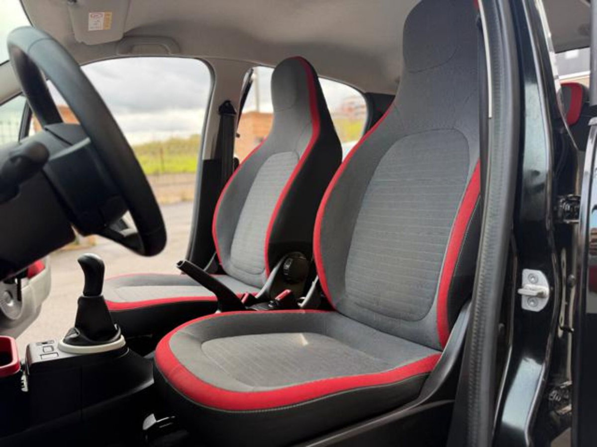 Renault Twingo SCe Zen (12)