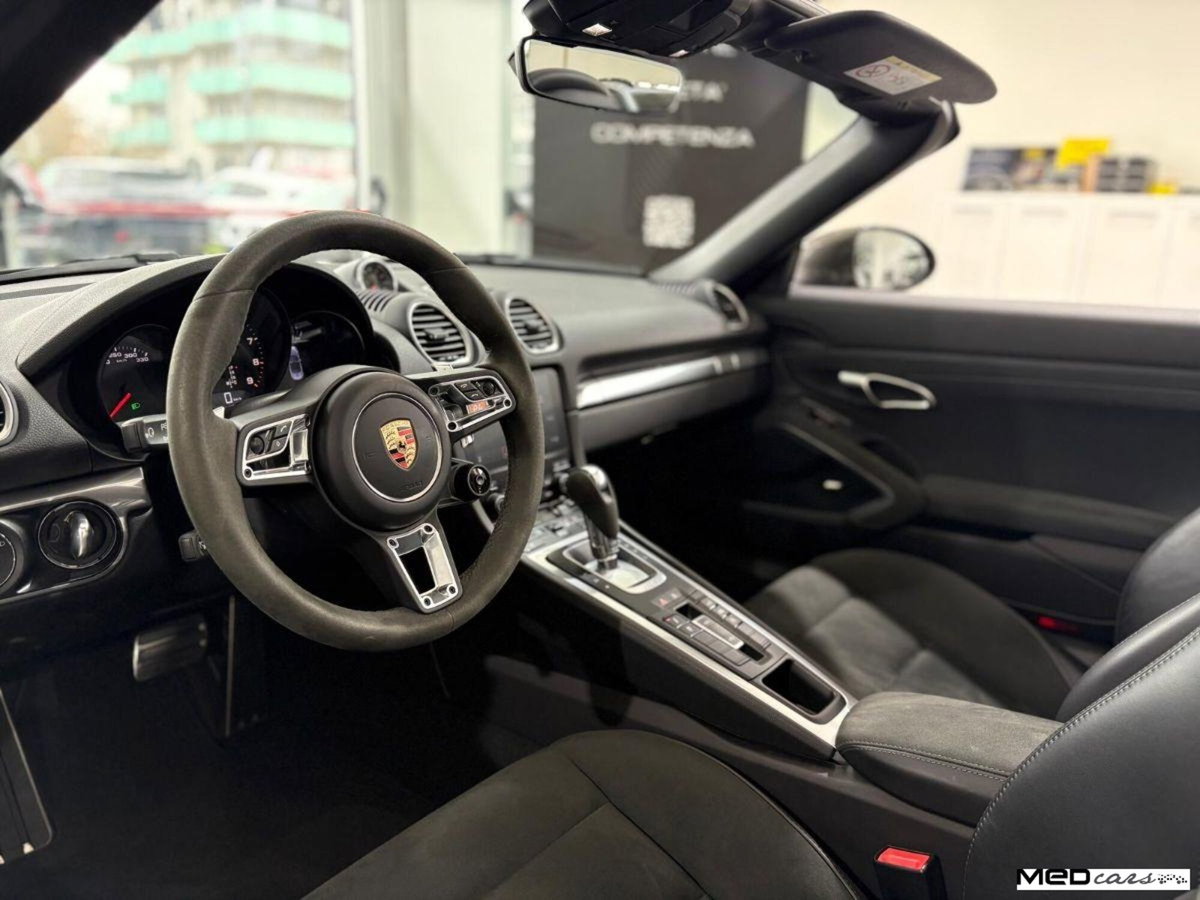 Porsche 718 Boxster  Boxster 4.0 GTS (13)