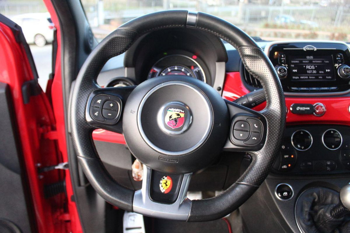 Abarth 595 595 1.4 Turbo T-Jet 145 CV (10)
