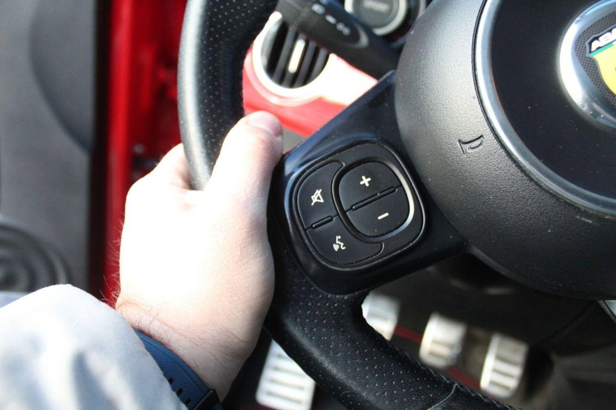 Abarth 595 595 1.4 Turbo T-Jet 145 CV (12)
