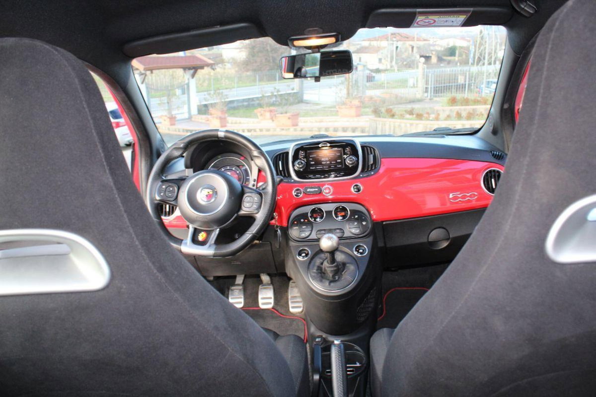 Abarth 595 595 1.4 Turbo T-Jet 145 CV (19)
