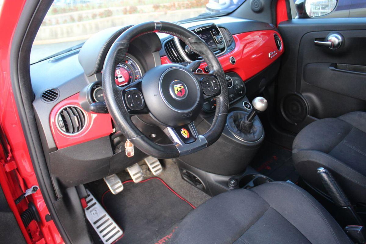 Abarth 595 595 1.4 Turbo T-Jet 145 CV (9)