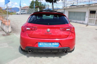 Alfa Romeo Giulietta 1750 Turbo Quadrifoglio Verde 240cv tct (7)