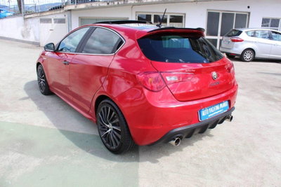 Alfa Romeo Giulietta 1750 Turbo Quadrifoglio Verde 240cv tct (8)