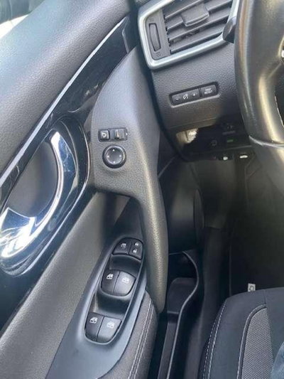 Nissan Qashqai 1.5 dCi 115 CV DCT Business (19)