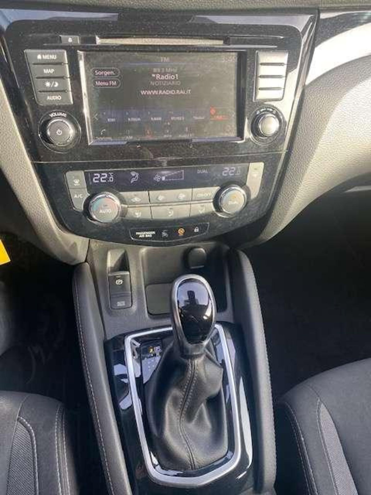 Nissan Qashqai 1.5 dCi 115 CV DCT Business (6)