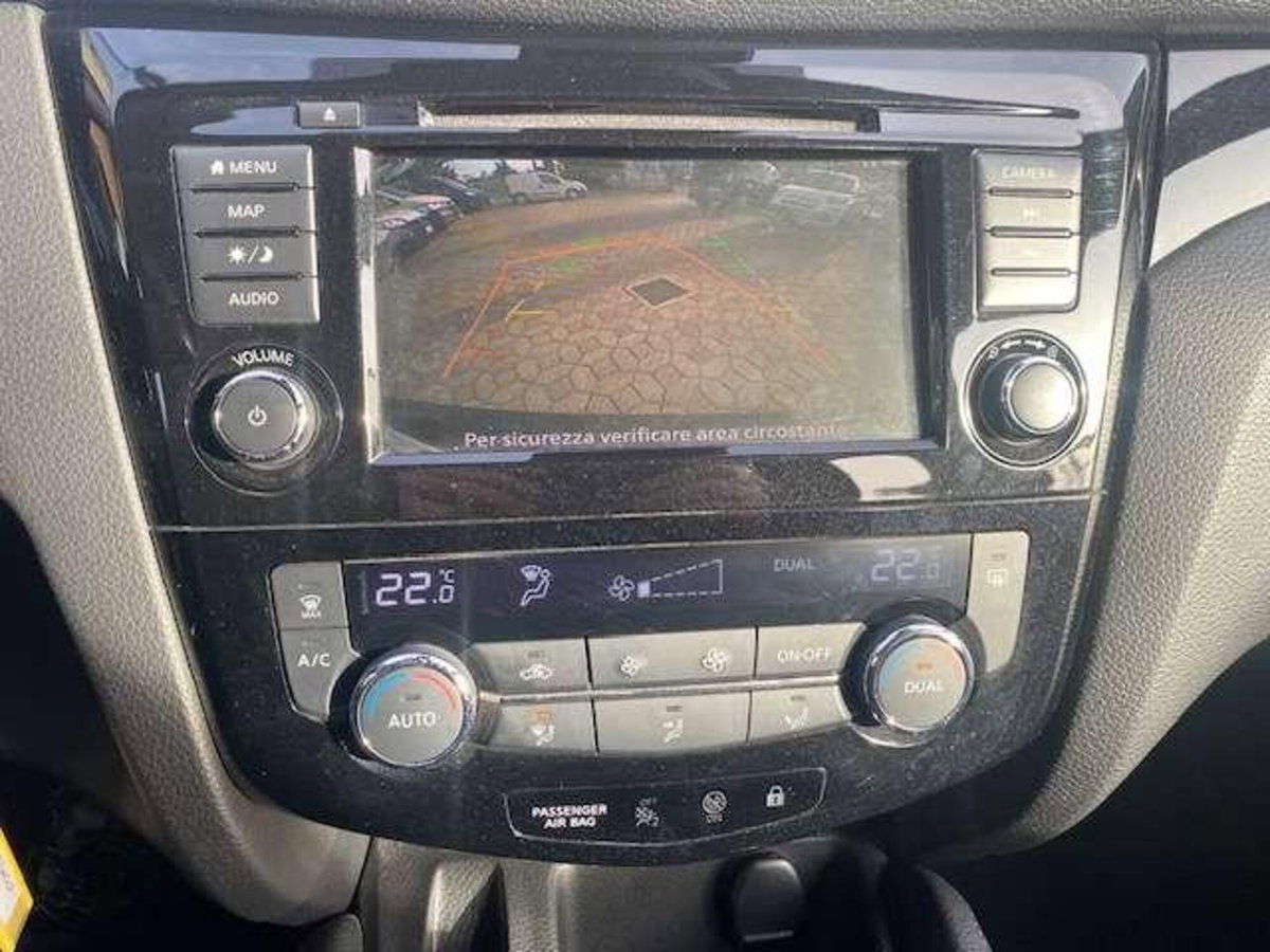 Nissan Qashqai 1.5 dCi 115 CV DCT Business (7)