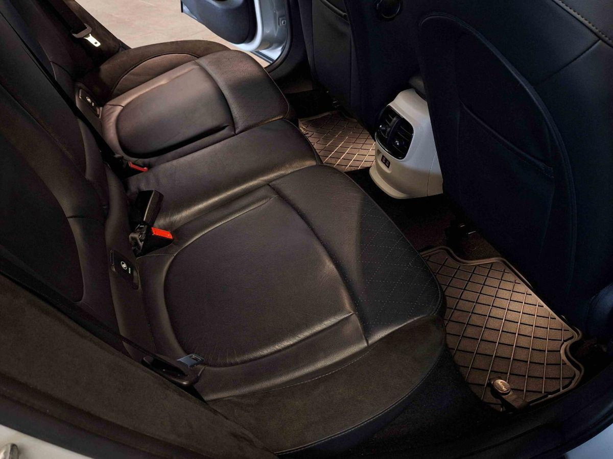 MINI Mini Clubman 2.0 Cooper SD JCW Clubman ALL4 (17)