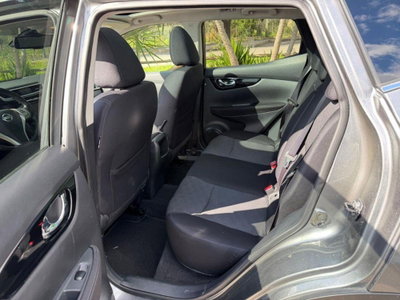 Nissan Qashqai 1.6 dCi 4WD N-Connecta (11)