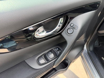 Nissan Qashqai 1.6 dCi 4WD N-Connecta (12)