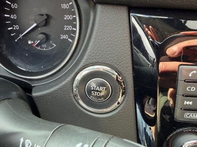 Nissan Qashqai 1.6 dCi 4WD N-Connecta (18)