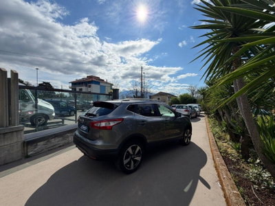 Nissan Qashqai 1.6 dCi 4WD N-Connecta (4)