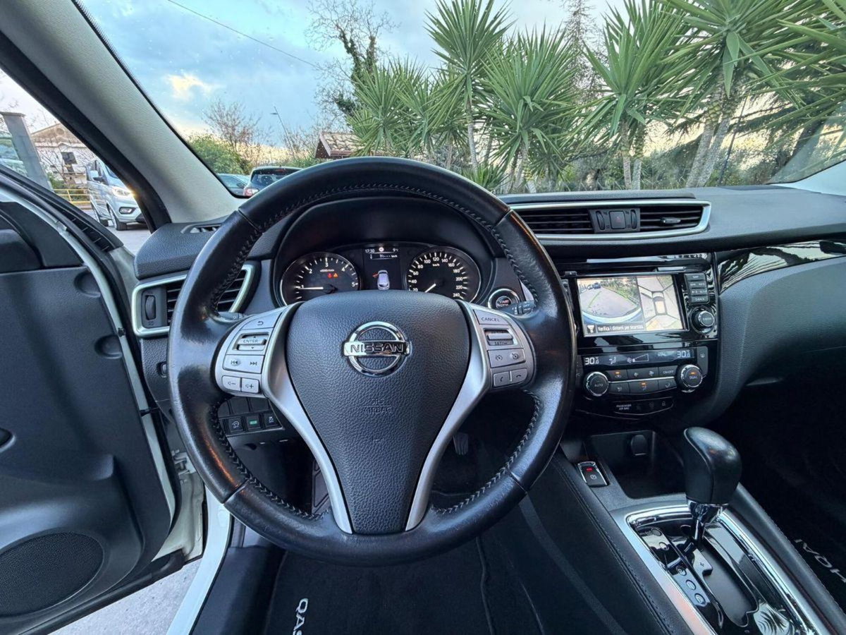 Nissan Qashqai 1.6 dCi 2WD Tekna (11)
