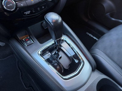 Nissan Qashqai 1.6 dCi 2WD Tekna (17)