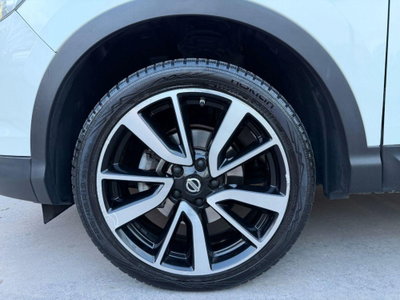 Nissan Qashqai 1.6 dCi 2WD Tekna (19)