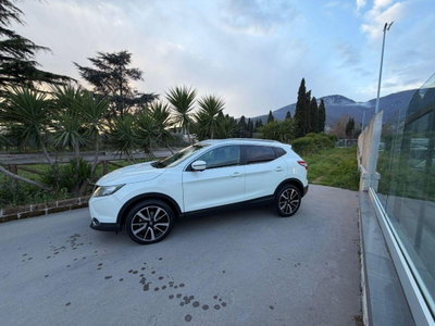 Nissan Qashqai 1.6 dCi 2WD Tekna (3)