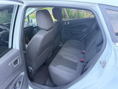 Ford Fiesta 1.5 TDCi 75CV 5 porte Titanium (11)