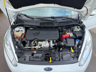 Ford Fiesta 1.5 TDCi 75CV 5 porte Titanium (20)