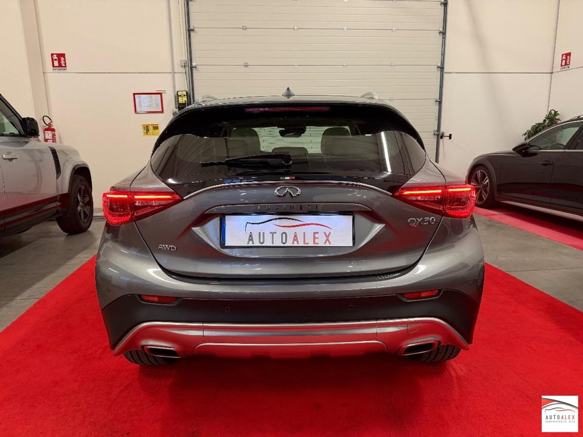 Infiniti QX30 2.2 diesel DCT AWD Premium Tech (5)