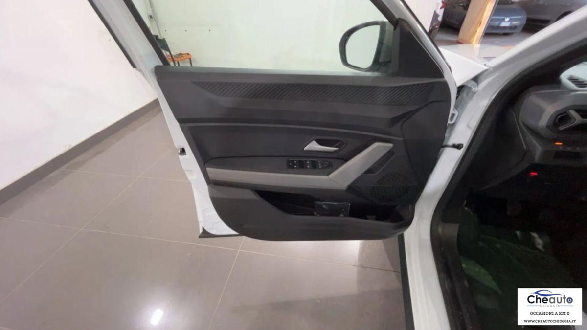 Dacia Duster 1.0 Eco-G Journey 100cv (10)