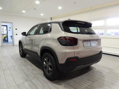 Jeep Avenger 1.2 turbo e-hybrid mhev Longitude fwd 110cv edct6 (4)