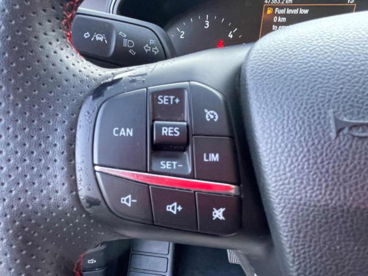 Ford Focus 1.5 EcoBlue 115 CV automatico 5p. ST-Line Style (15)