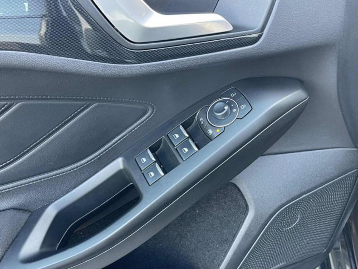 Ford Focus 1.5 EcoBlue 115 CV automatico 5p. ST-Line Style (20)