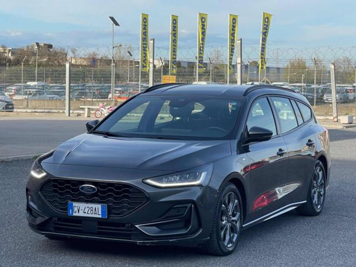 Ford Focus 1.5 EcoBlue 115 CV automatico 5p. ST-Line Style (3)